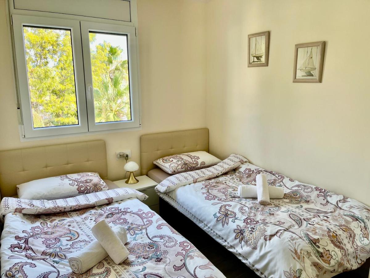 Apartment In Salou Next To The Beach For Families,Wifi Eksteriør billede